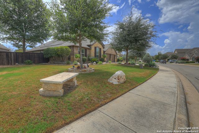 1033 Carriage Loop, New Braunfels, TX 78132