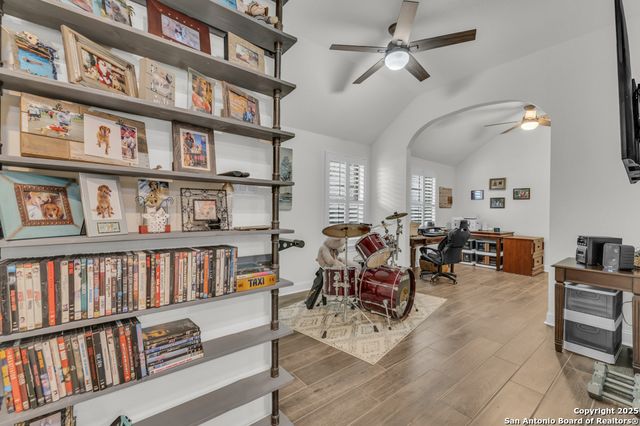 1033 Carriage Loop, New Braunfels, TX 78132