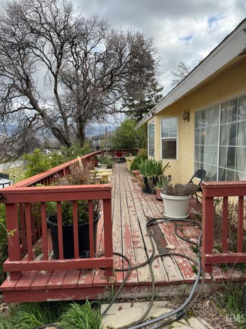 21604 Diane Court, Tehachapi, CA 93561