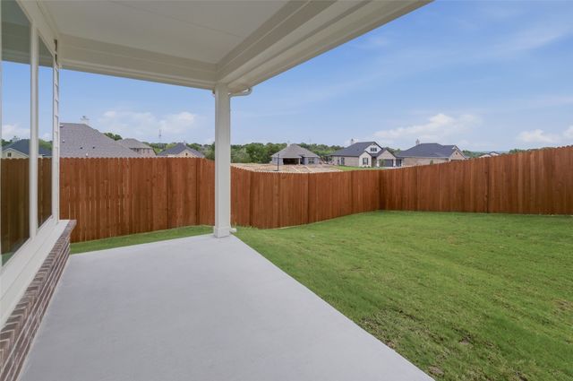 2304 Shamrock Lane, Weatherford, TX 76087