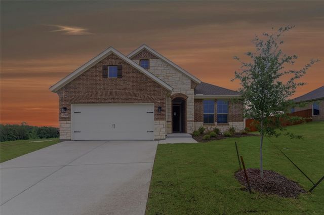2304 Shamrock Lane, Weatherford, TX 76087