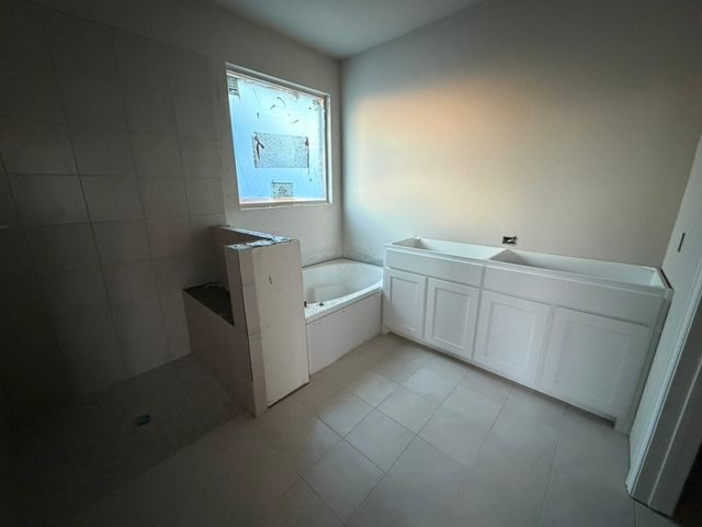 2304 Shamrock Lane, Weatherford, TX 76087