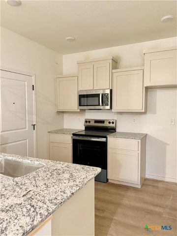 102 Leon Lane, Copperas Cove, TX 76542