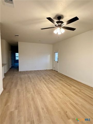 102 Leon Lane, Copperas Cove, TX 76542