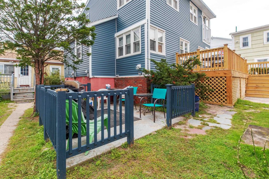 Image 20 of property listing at 4 H Street, Hampton, NH 03842