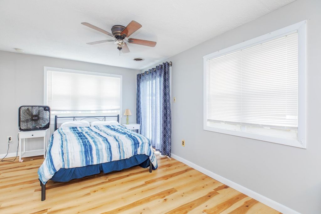 Image 32 of property listing at 4 H Street, Hampton, NH 03842