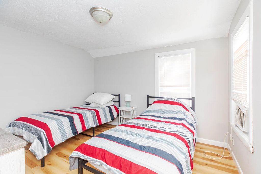 Image 33 of property listing at 4 H Street, Hampton, NH 03842