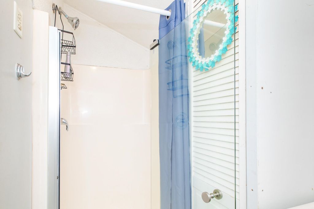 Image 34 of property listing at 4 H Street, Hampton, NH 03842