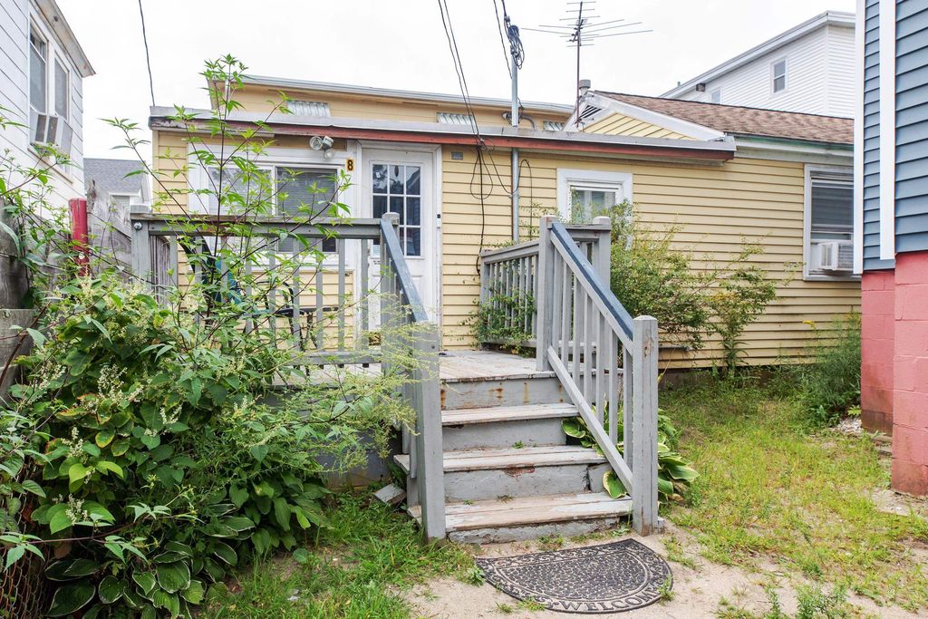 Image 39 of property listing at 4 H Street, Hampton, NH 03842