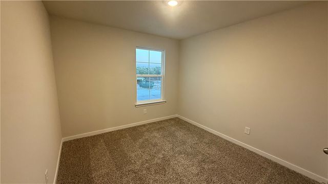 158 Kokomo Dr, Rockport, TX 78382