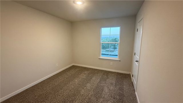 158 Kokomo Dr, Rockport, TX 78382