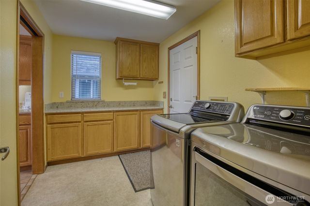 257 Chaparral Street SE, Ocean Shores, WA 98569