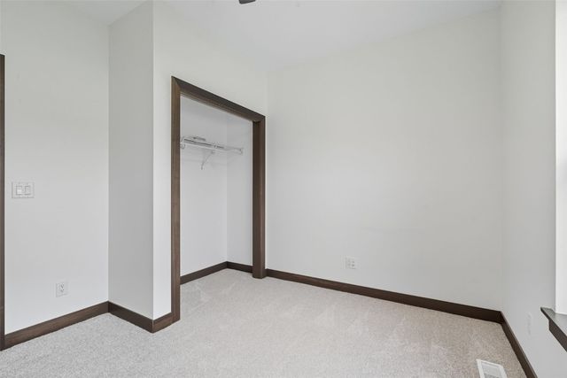 3115 Peregrine Court SE, Cedar Rapids, IA 52403