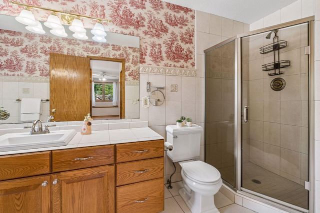 5027 Forest Glen Court, Savage, MN 55378