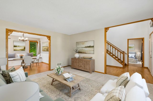 5027 Forest Glen Court, Savage, MN 55378