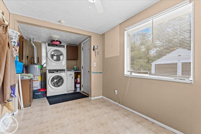 3547 Alvina Avenue, Warren, MI 48091