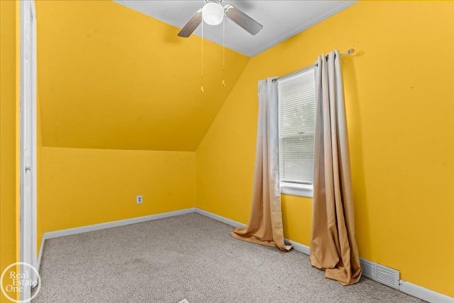3547 Alvina Avenue, Warren, MI 48091