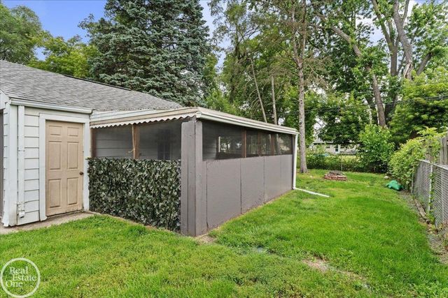 3547 Alvina Avenue, Warren, MI 48091