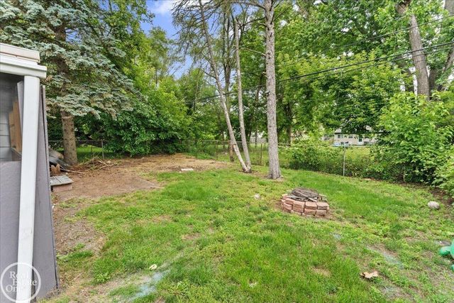 3547 Alvina Avenue, Warren, MI 48091