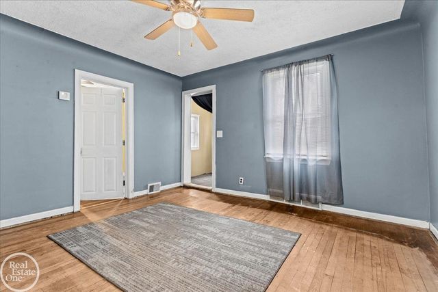 3547 Alvina Avenue, Warren, MI 48091