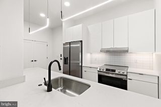 801 N MARKET ST #206, Wilmington, DE 19801