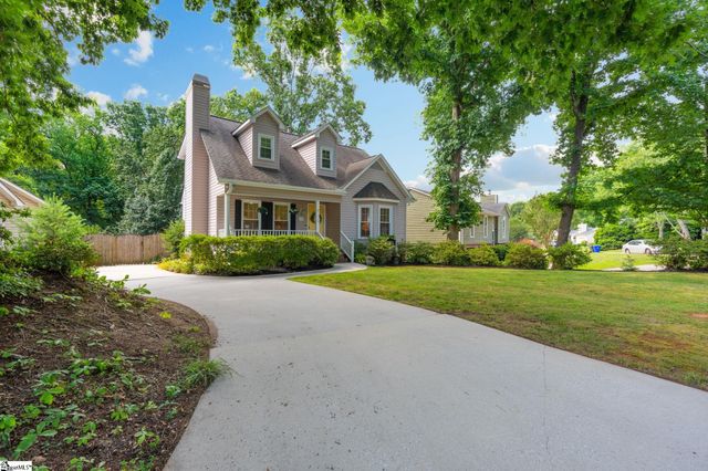 1031 Summit Drive, Greenville, SC 29609