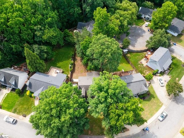 1031 Summit Drive, Greenville, SC 29609