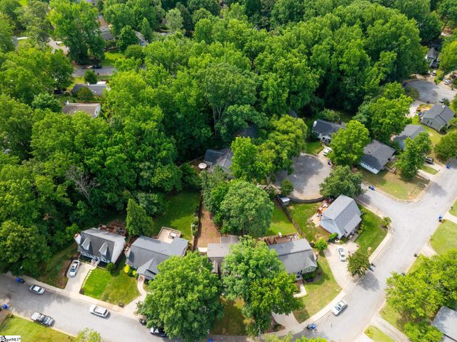 1031 Summit Drive, Greenville, SC 29609