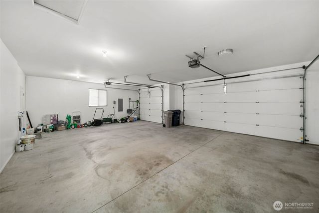 1992 Stoneridge Drive, East Wenatchee, WA 98802