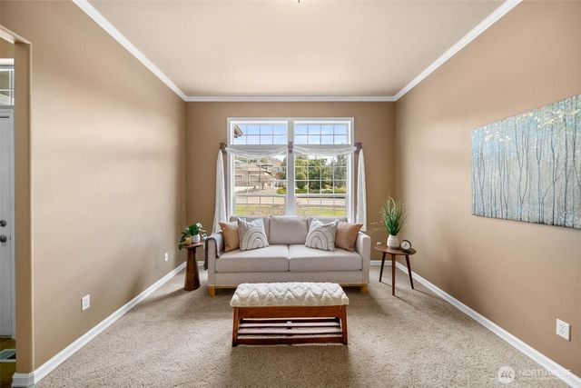 1992 Stoneridge Drive, East Wenatchee, WA 98802