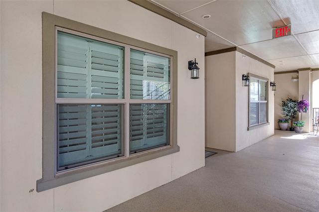 500 Waters Edge Drive 313, Lake Dallas, TX 75065