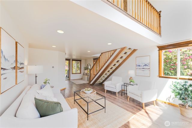 1109 S Davies Road, Lake Stevens, WA 98258