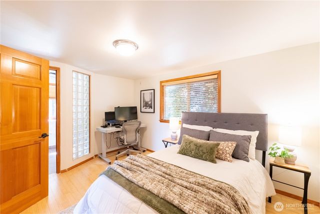1109 S Davies Road, Lake Stevens, WA 98258