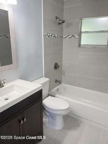 544 Plumbago Road NW, Palm Bay, FL 32907