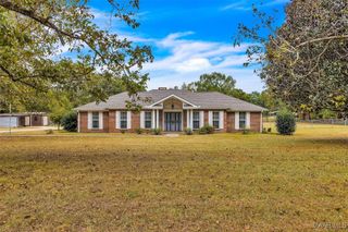 6480 Pineleaf Drive, Millbrook, AL 36054