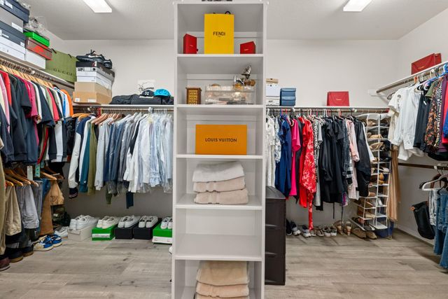 2833 Shadow Woods Court, Houston, TX 77043