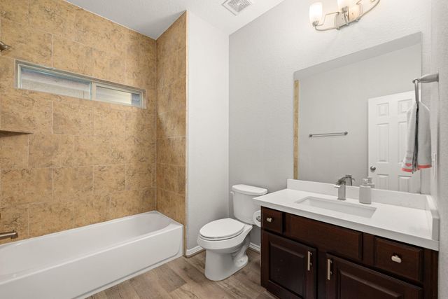 2833 Shadow Woods Court, Houston, TX 77043