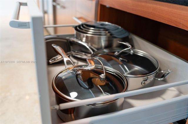 1331 Brickell Bay Dr 1801, Miami, FL 33131