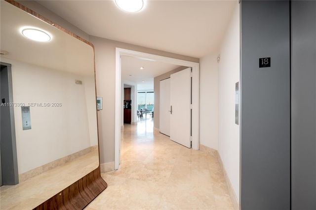 1331 Brickell Bay Dr 1801, Miami, FL 33131