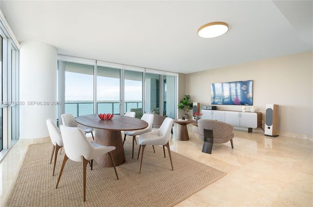 1331 Brickell Bay Dr 1801, Miami, FL 33131