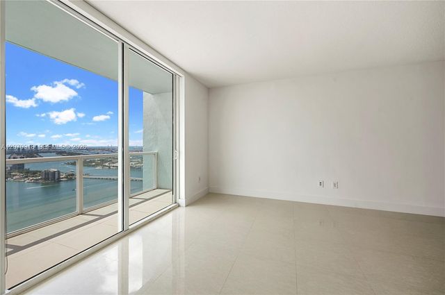 1900 N Bayshore Drive 4302, Miami, FL 33132