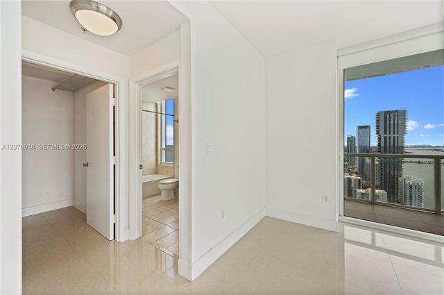 1900 N Bayshore Drive 4302, Miami, FL 33132