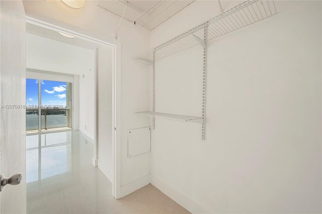 1900 N Bayshore Drive 4302, Miami, FL 33132