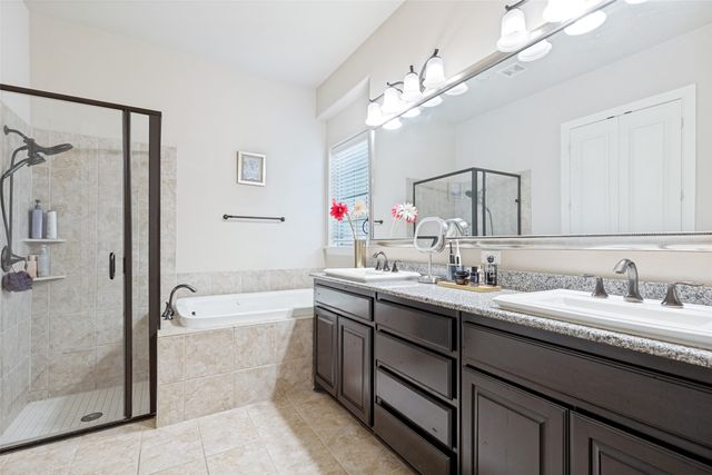 720 Four Stones Boulevard, Lewisville, TX 75056