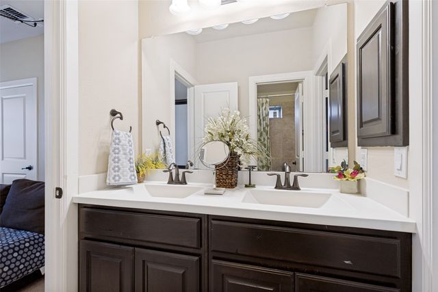 720 Four Stones Boulevard, Lewisville, TX 75056