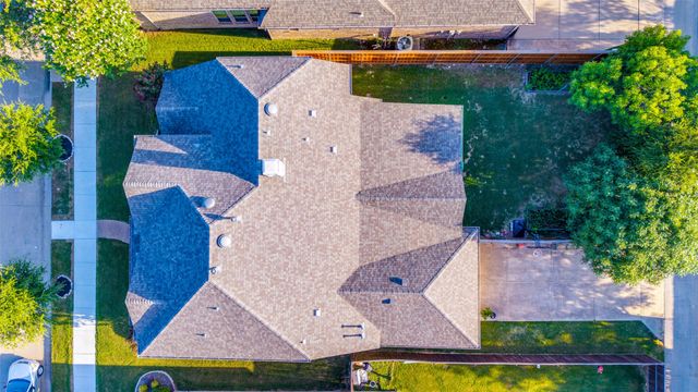 720 Four Stones Boulevard, Lewisville, TX 75056