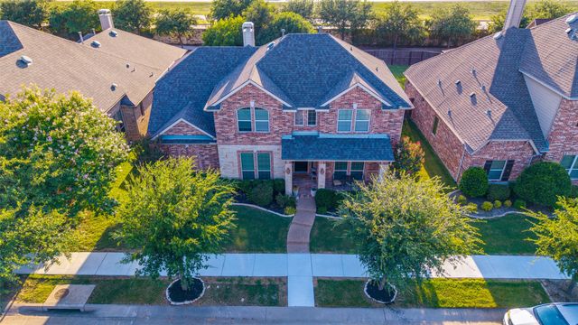 720 Four Stones Boulevard, Lewisville, TX 75056