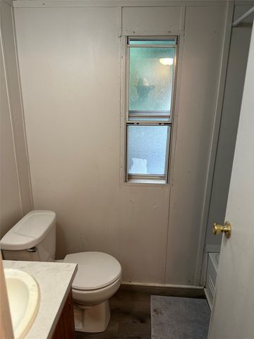 1250 N Belknap Street, Stephenville, TX 76401