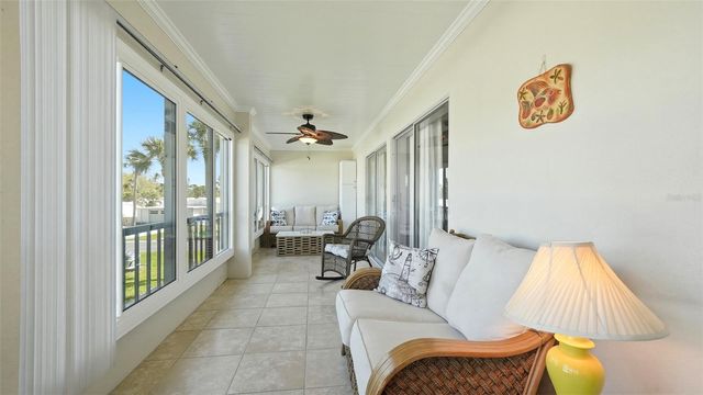 199 WHISPERING SANDS DRIVE 204, Sarasota, FL 34242