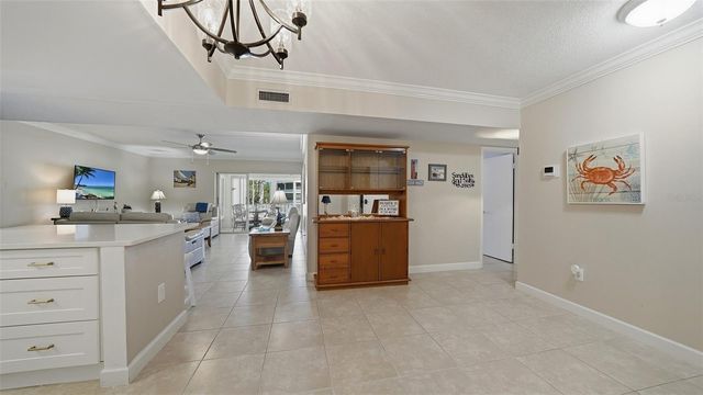 199 WHISPERING SANDS DRIVE 204, Sarasota, FL 34242
